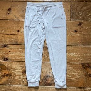 Stars Above - White Fuzzy Sweatpants (Size: M)